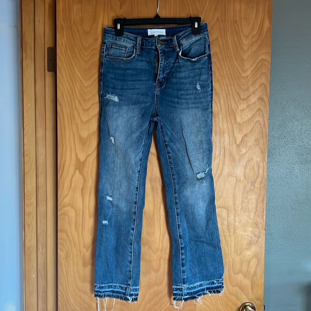 Risen Jean Straight  Leg  size 7  hardly wore